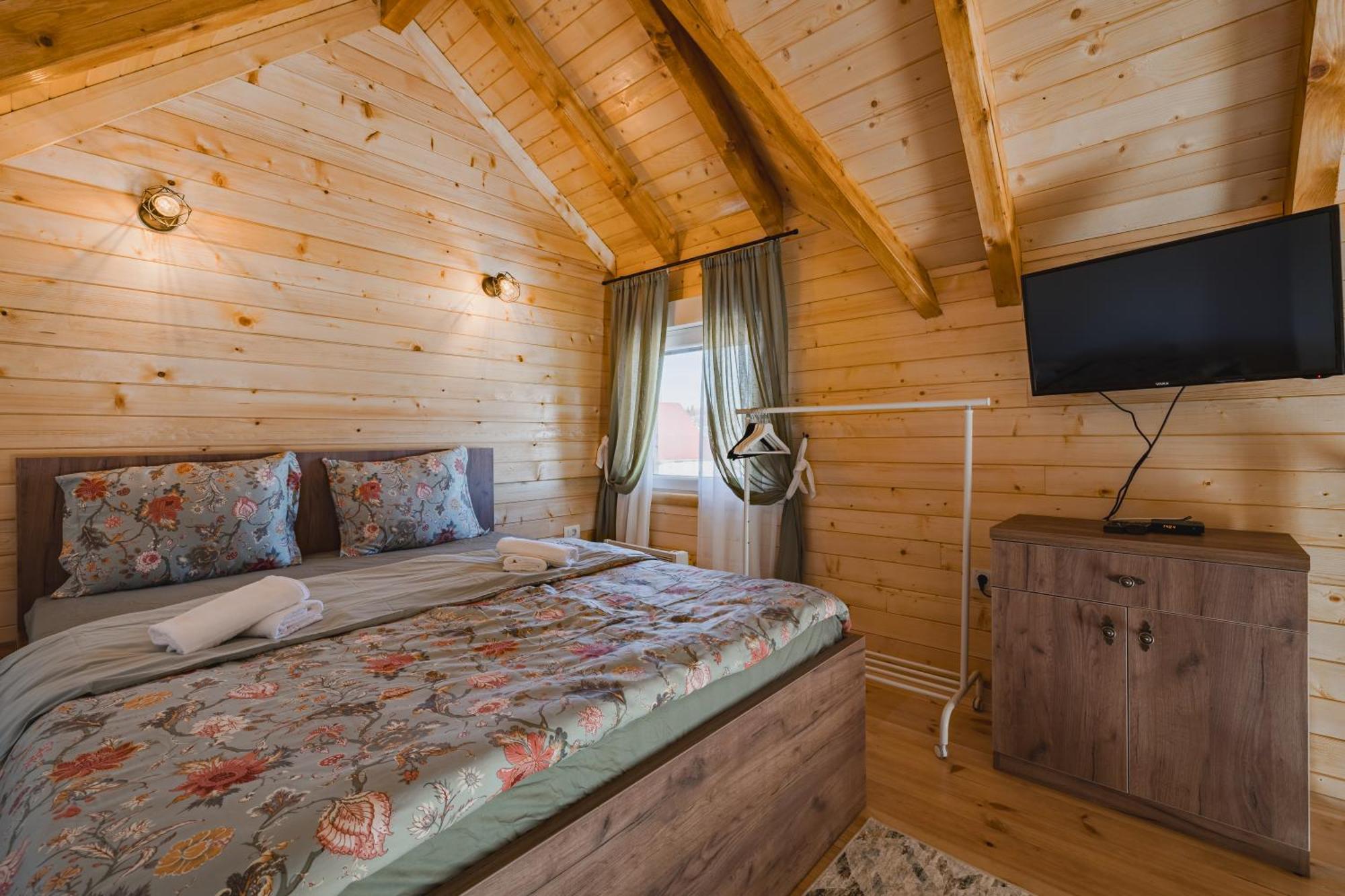 Mountain House Ivanovic Moticki Gaj Экстерьер фото